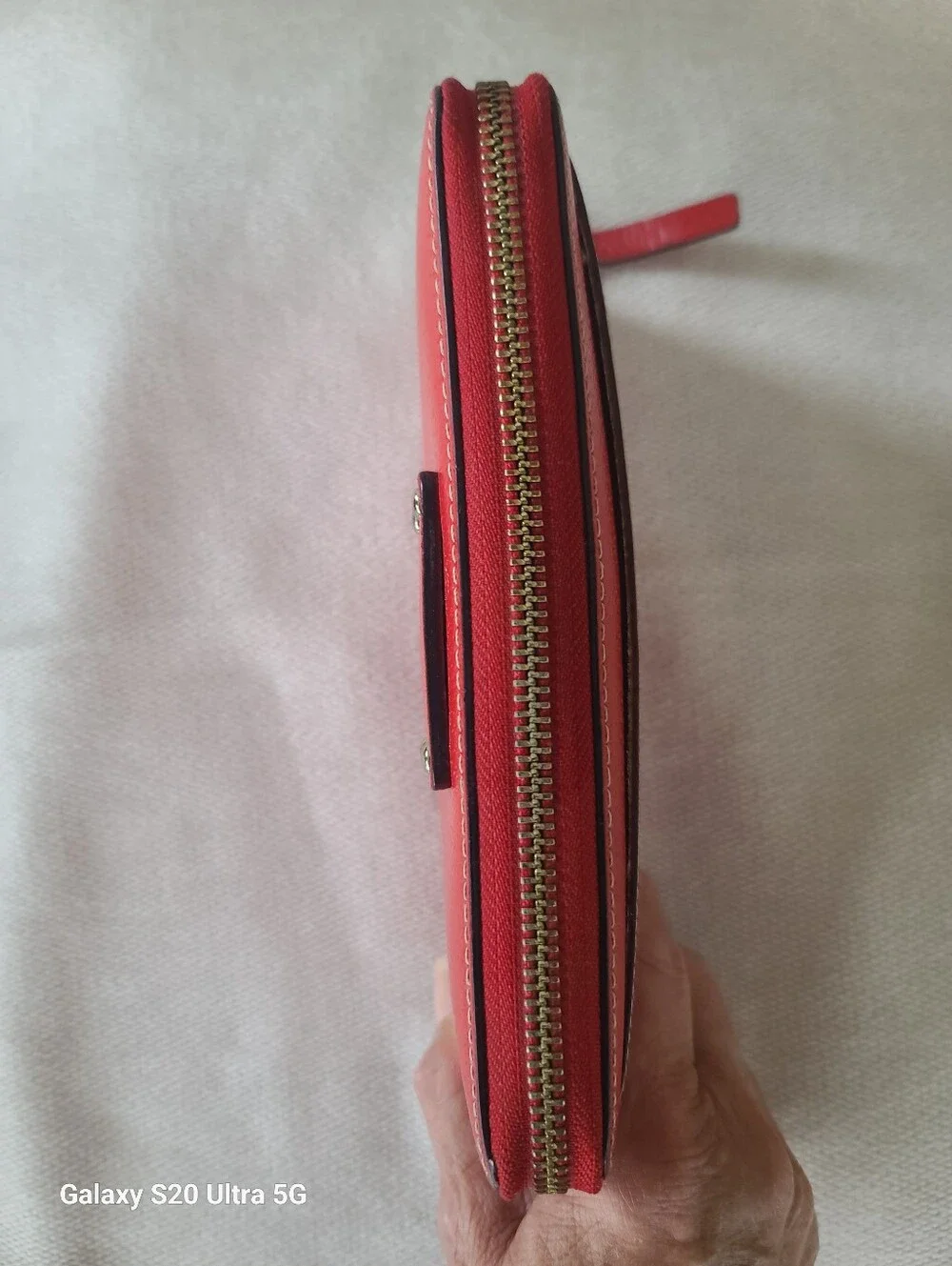 kate spade preloved sleek